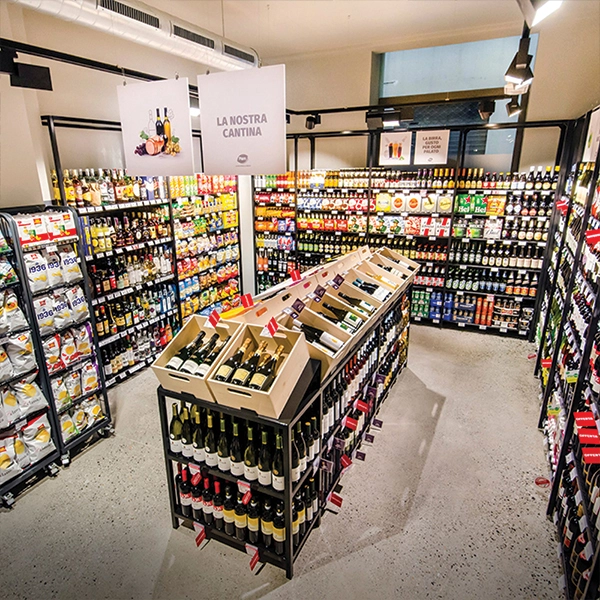 Supermarket display racks